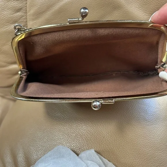 💼SUPER RARE VINTAGE KISS LOCK wristlet/purse - Picture 5 of 9
